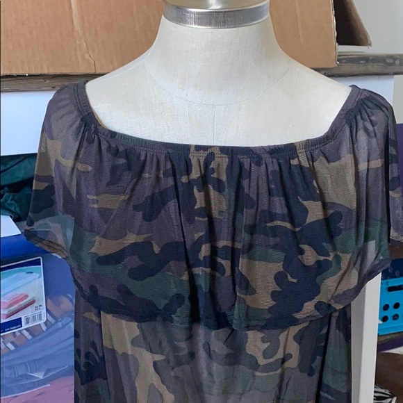 Camo Off The Shoulder Bodysuit - Picture 2 of 4